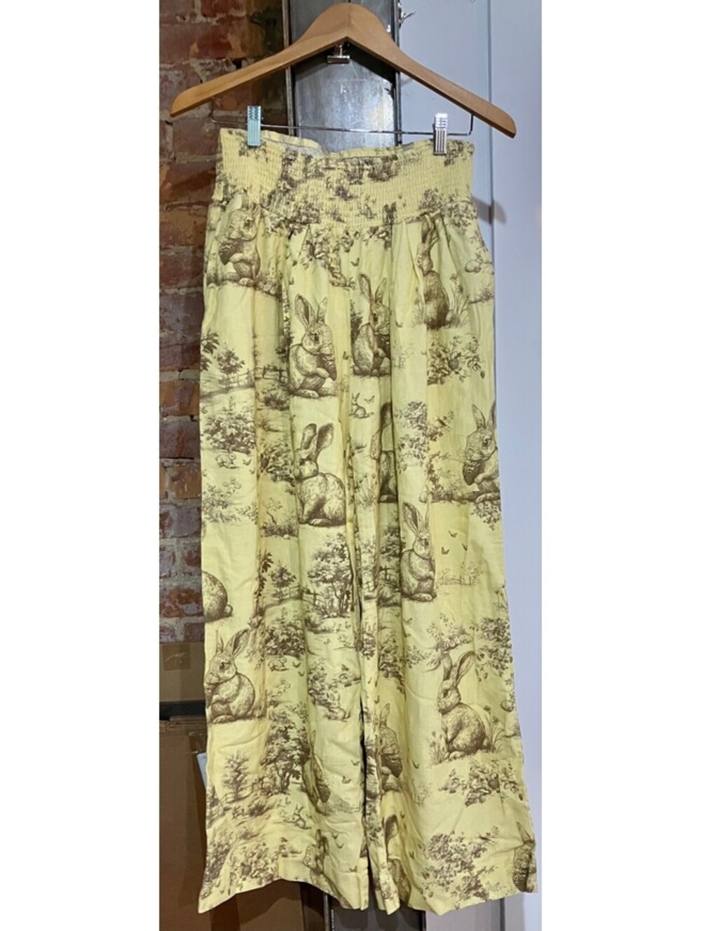 Kimchi Blue Bunny Rabbit Toile Wide Leg Pants Cottagecore Coquette Yellow M